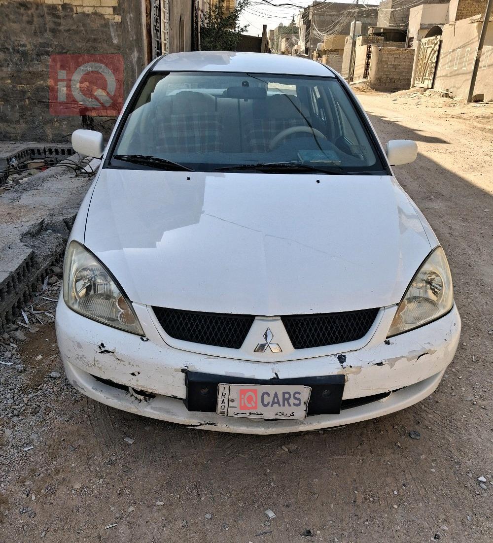ميتسوبيشي لانسر